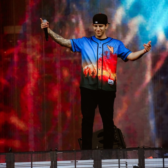 Illenium Trilogy Jersey Colorado Size M - Picture 3 of 3